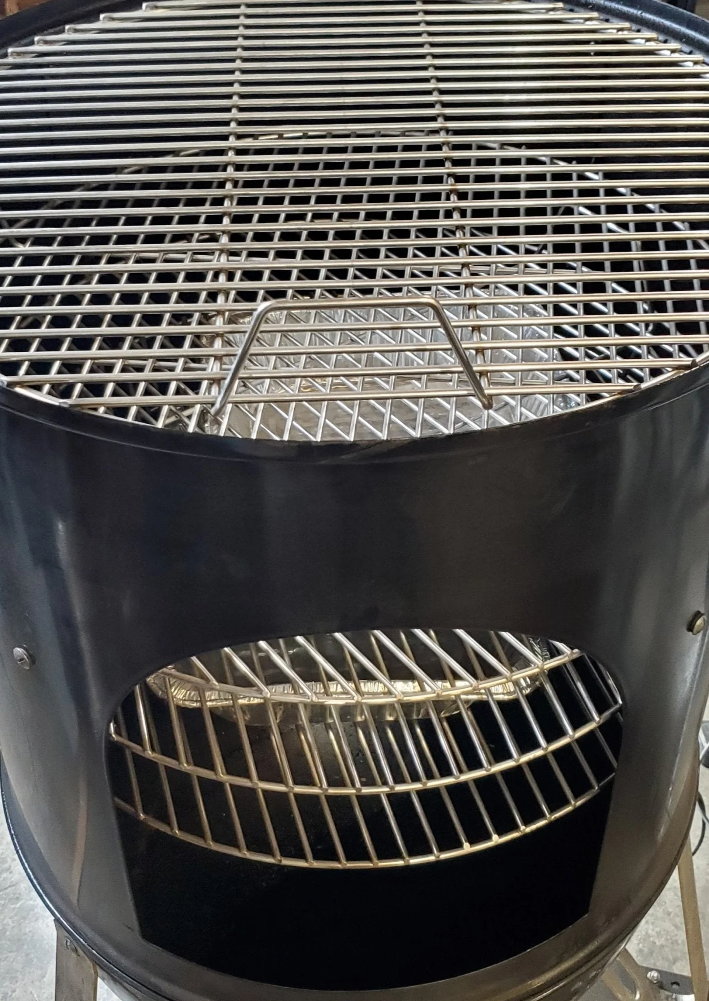 Hunsaker Adjustable Grate System For 22.5" WSM (Add up to 5 food grates) - Image 13