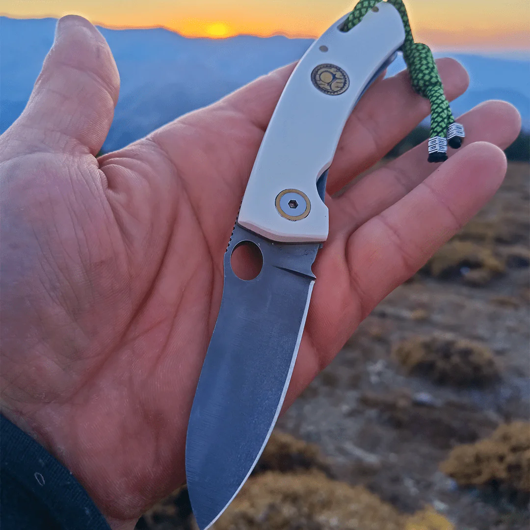 Kam Knife - T10 -  D2 Steel - White Handle - Pocket Knife - Image 4