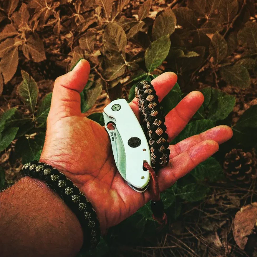 Kam Knife - T10 - White Handle - Pocket Knife - Image 12