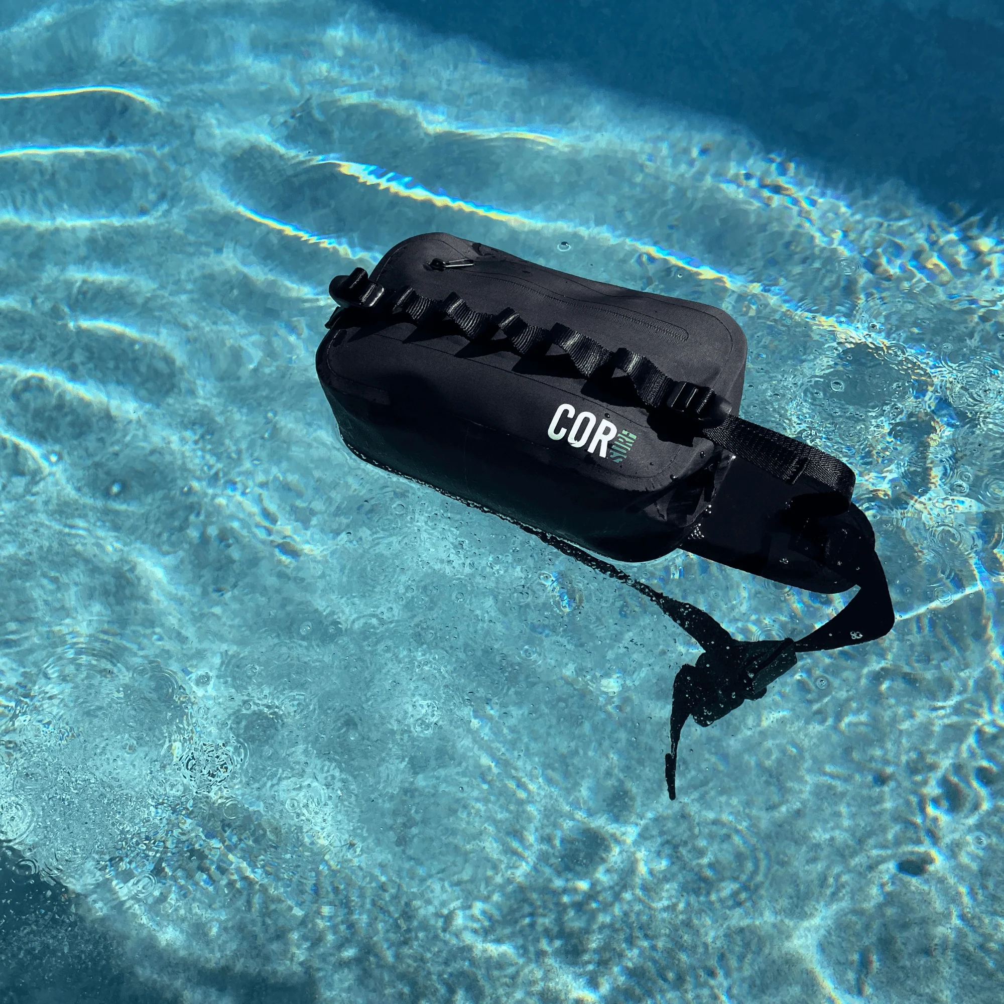 COR Surf Waterproof Hip Fanny Pack 2.5L - Image 7
